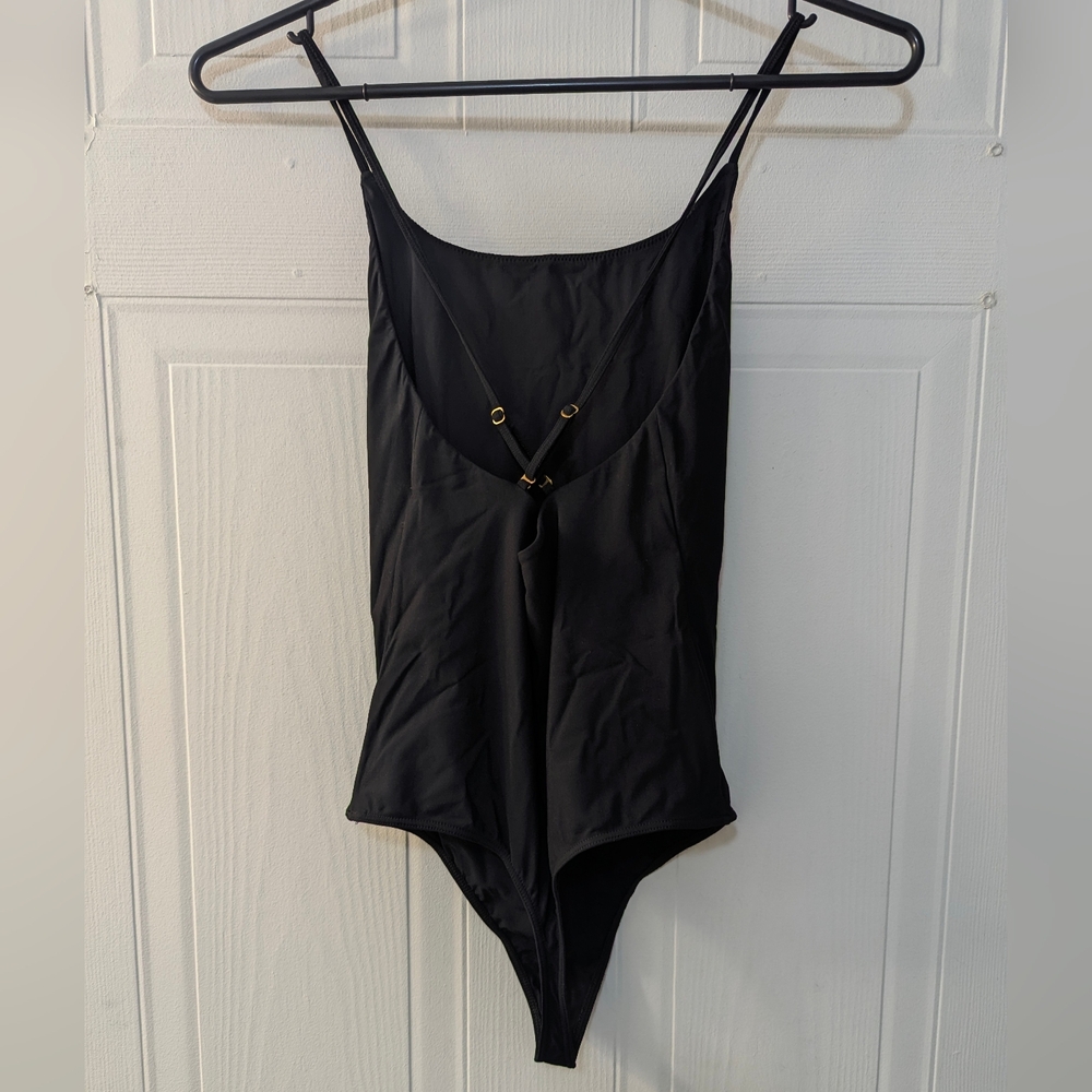 Aritzia Babaton Bodysuit